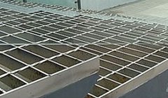 烟台异型钢格板在美观耐用和承载力的介绍